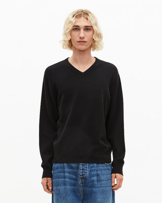 Black cashmere V-neck sweater