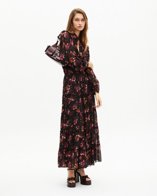 Long dress in burgundy rose print