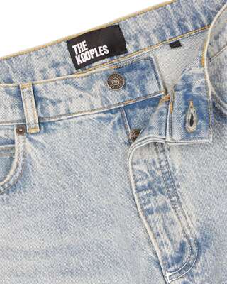 Light blue washed straight jeans