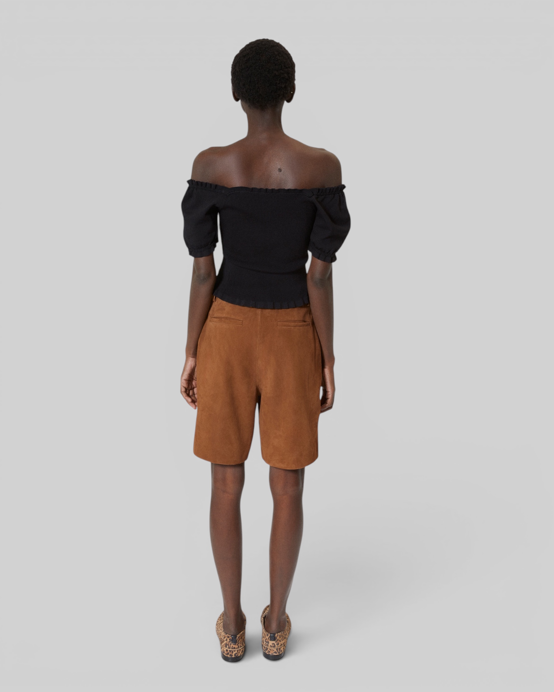 Camel suede Bermuda shorts with darts
