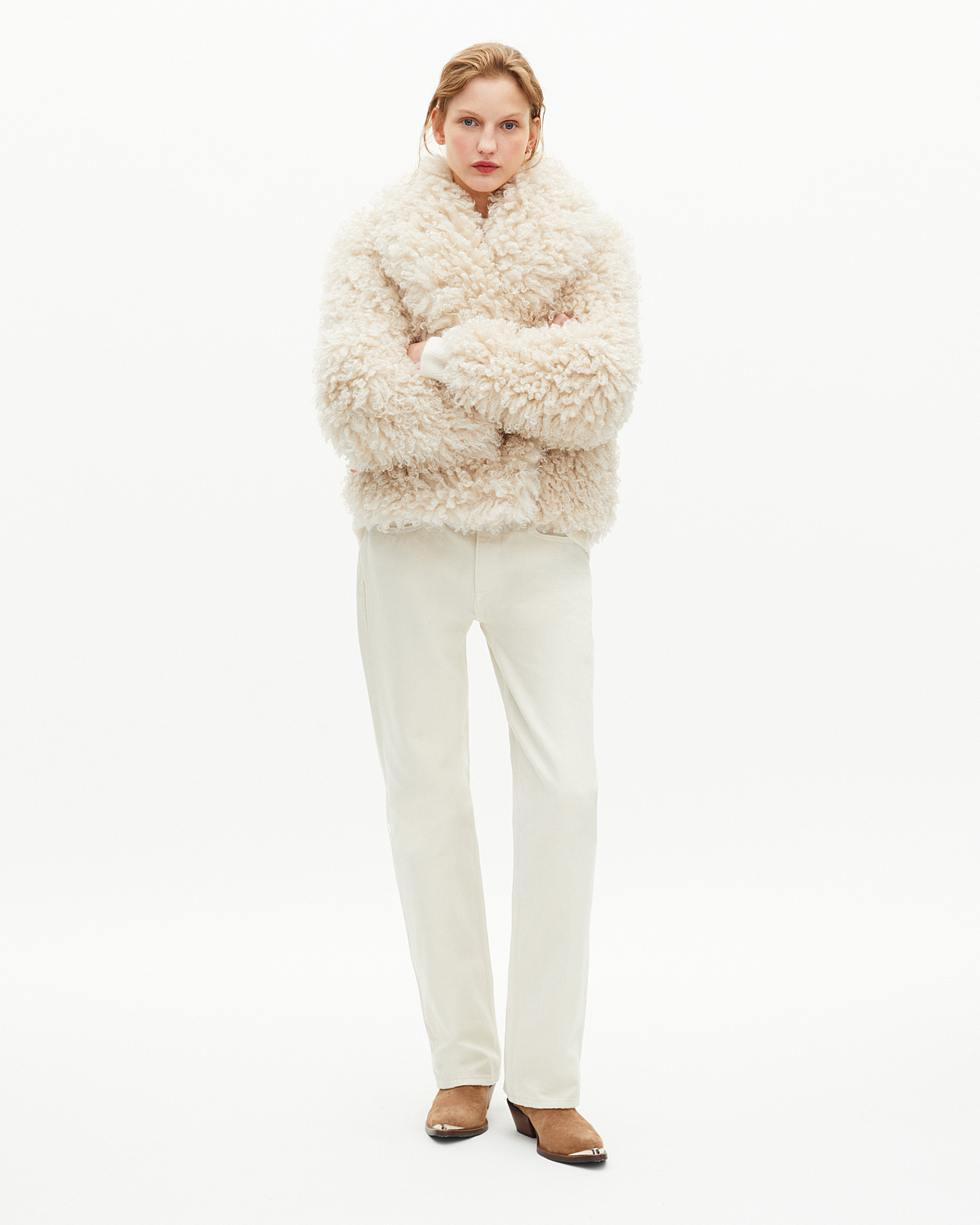 Short ecru fur-effect coat