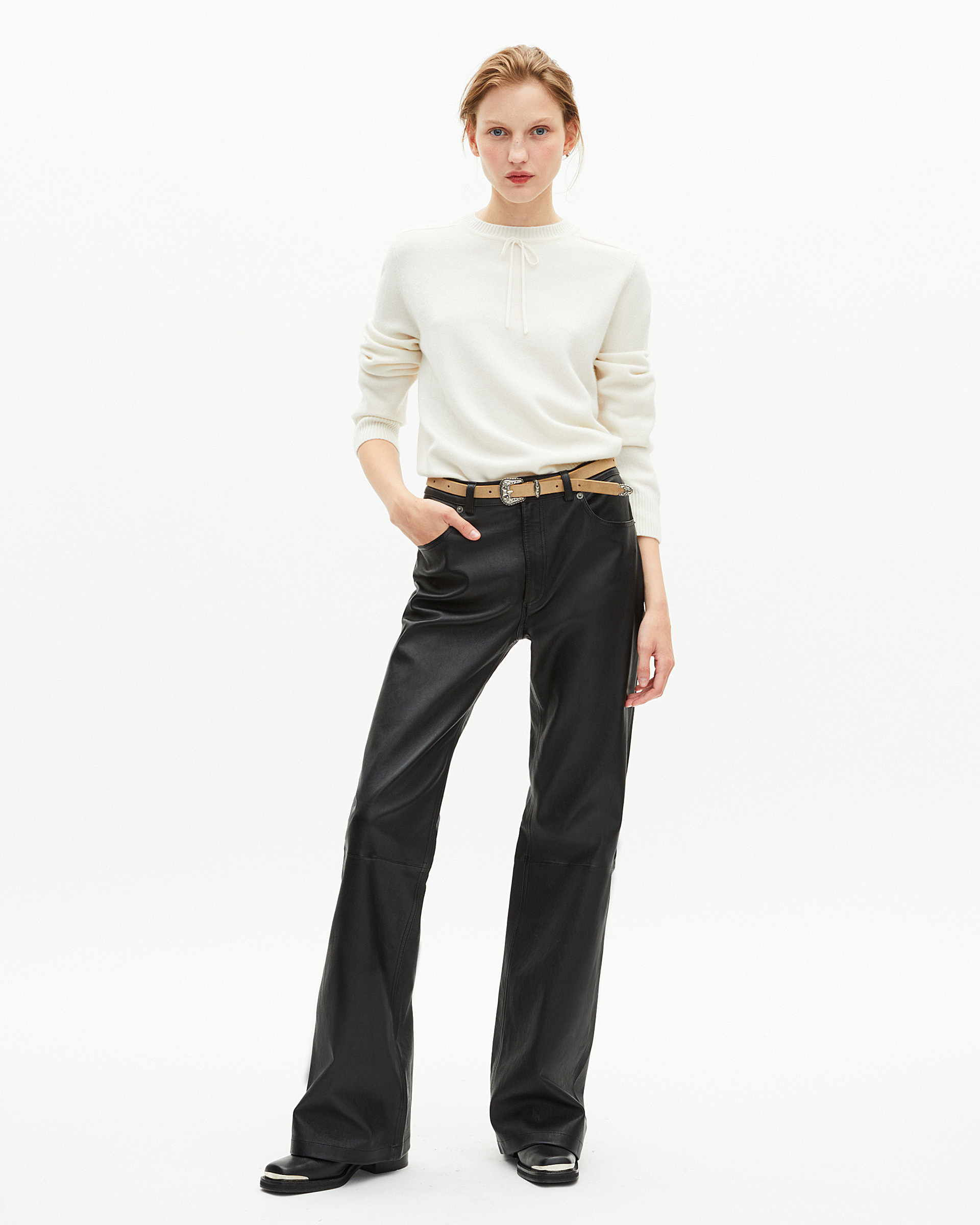 Round-neck cashmere sweater, ecru
