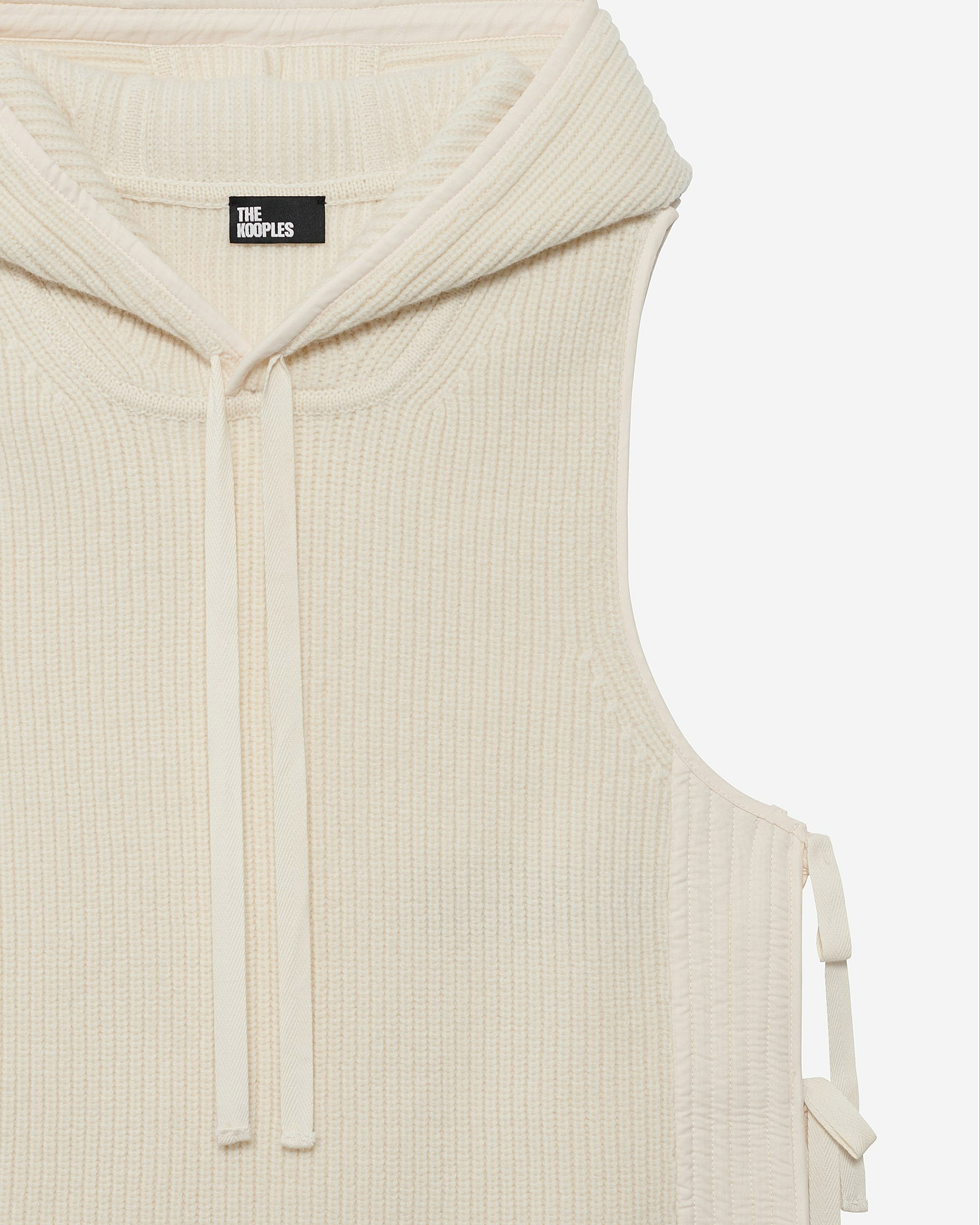 Sleeveless sweater in ecru wool and cotton