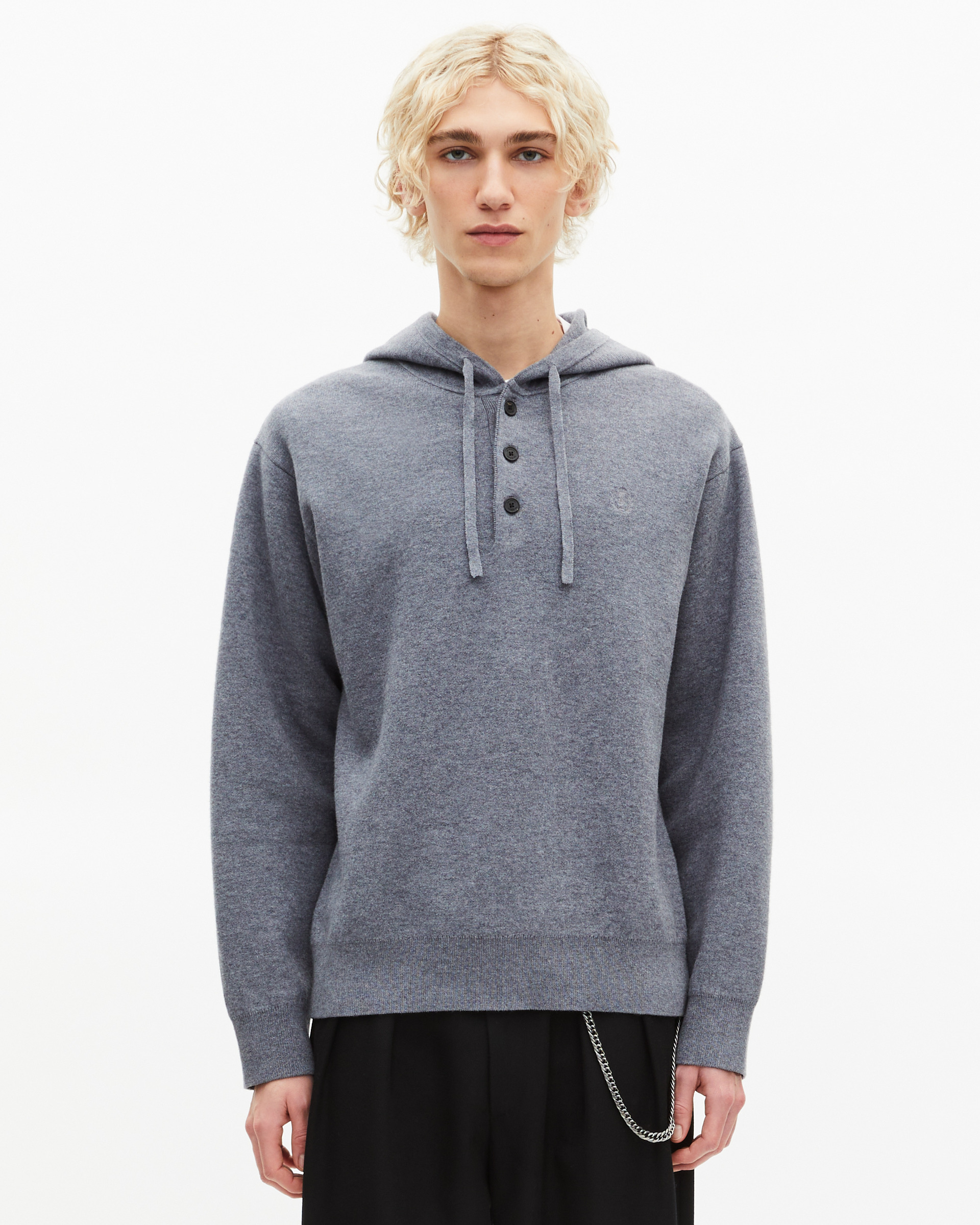 Pull à capuche gris