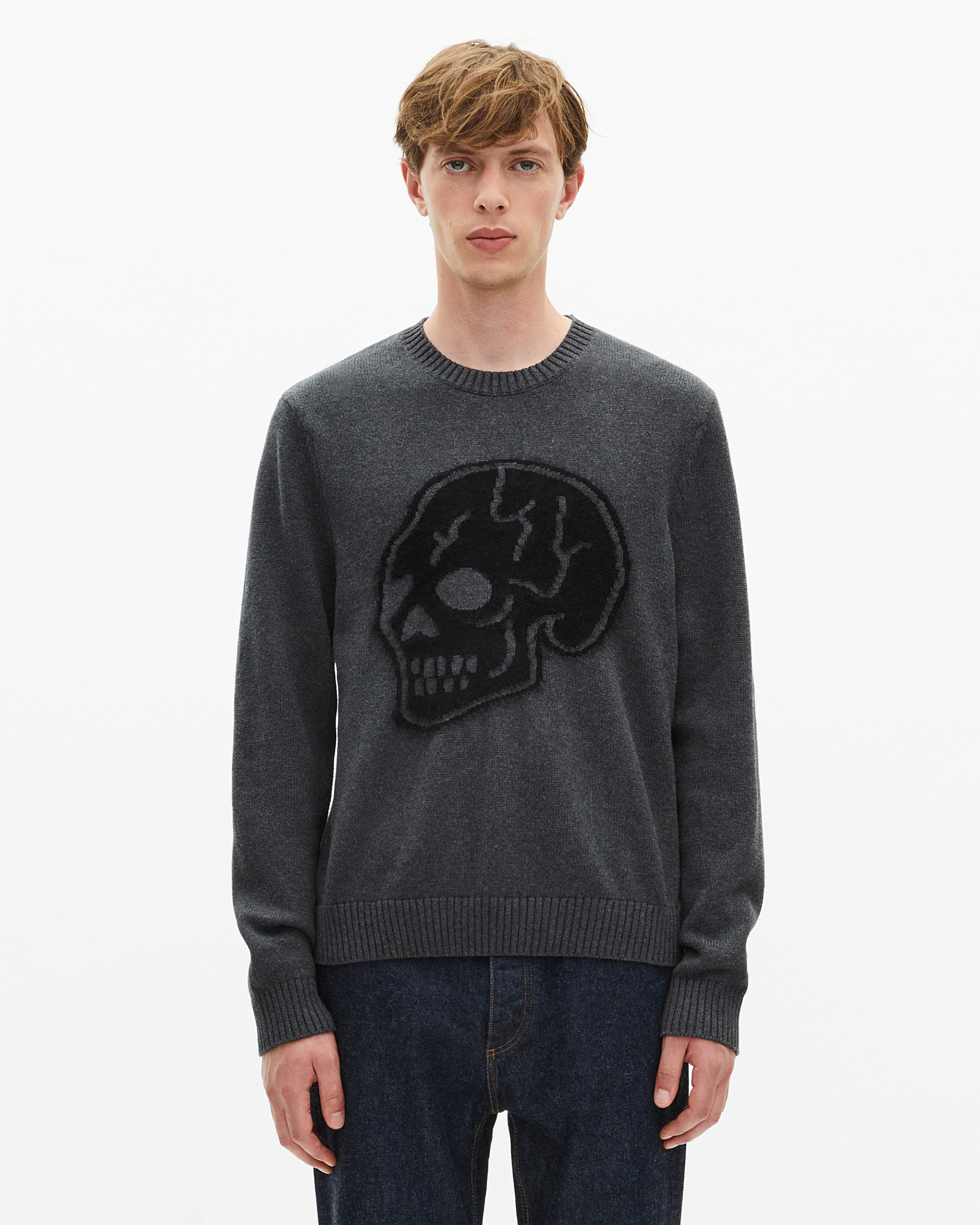 Light grey skull sweater