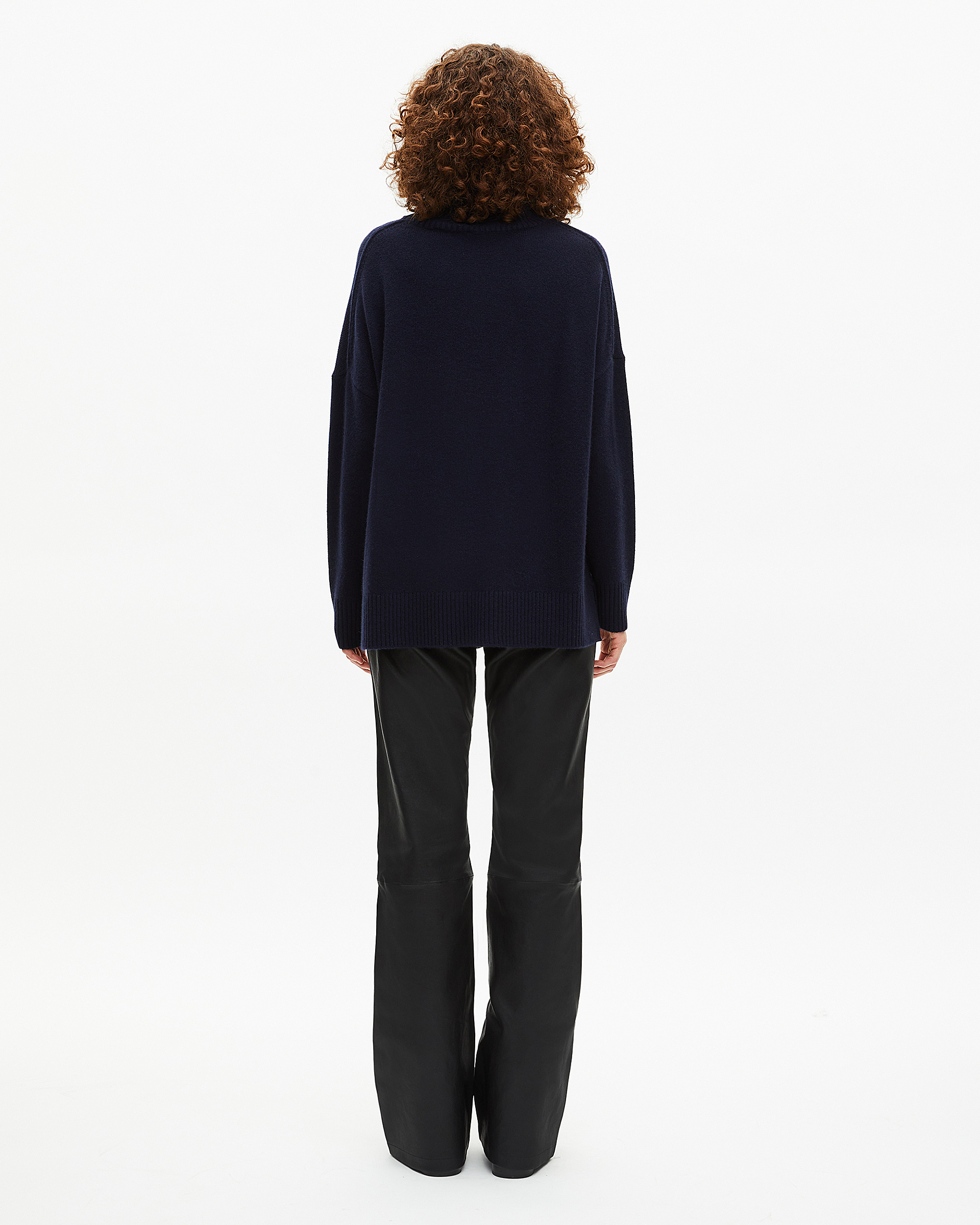 Navy cashmere stand-up collar sweater