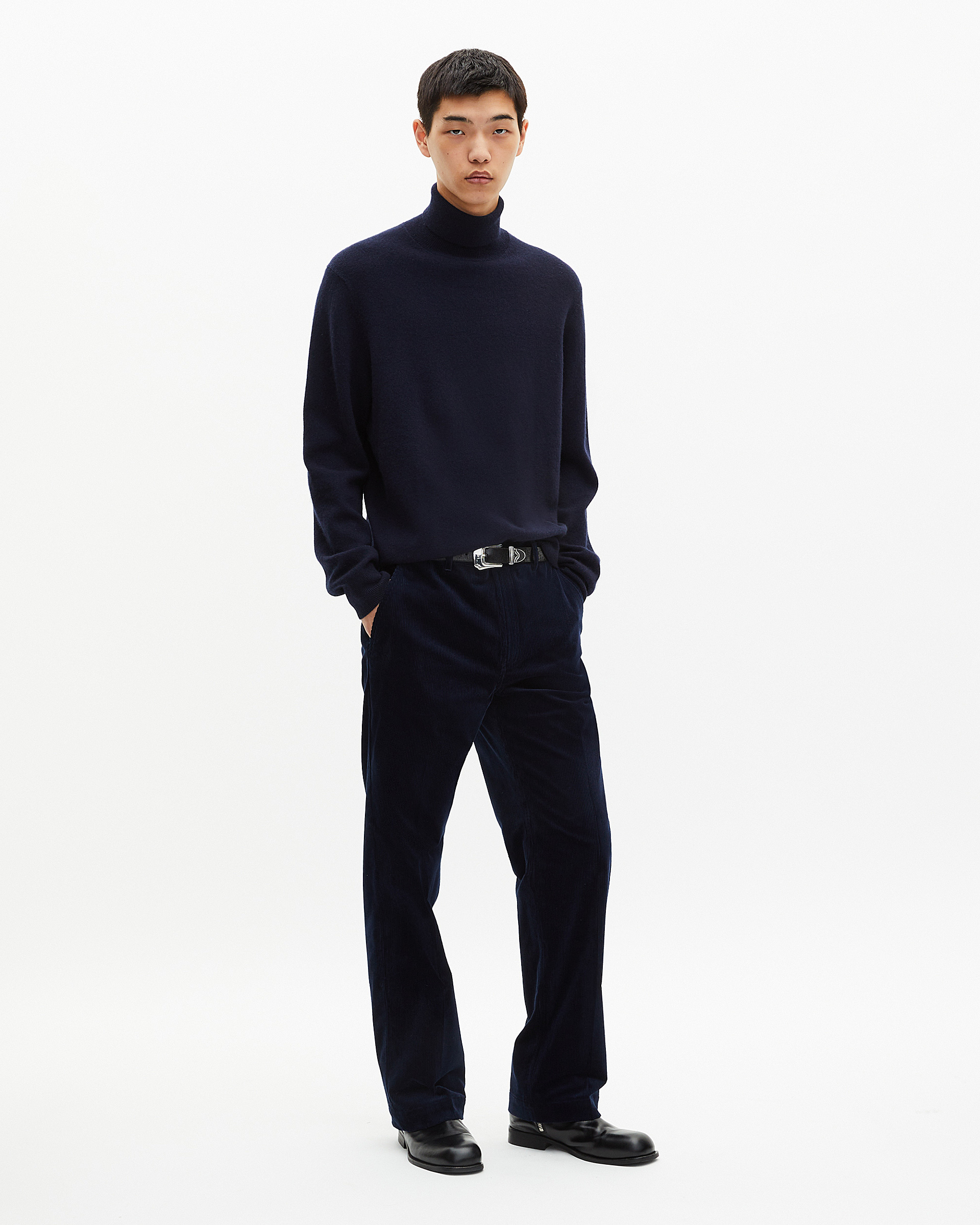 Navy cashmere turtleneck sweater