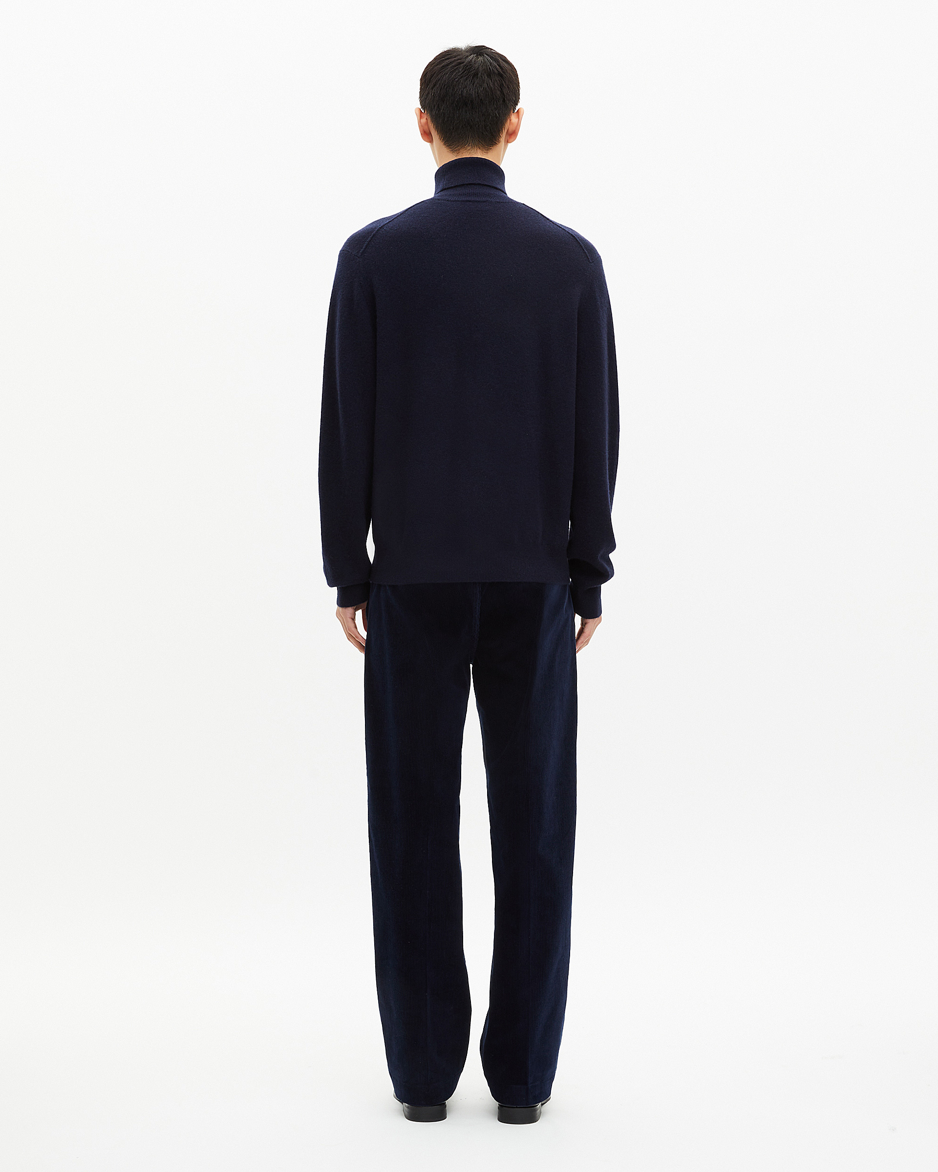 Navy cashmere turtleneck sweater