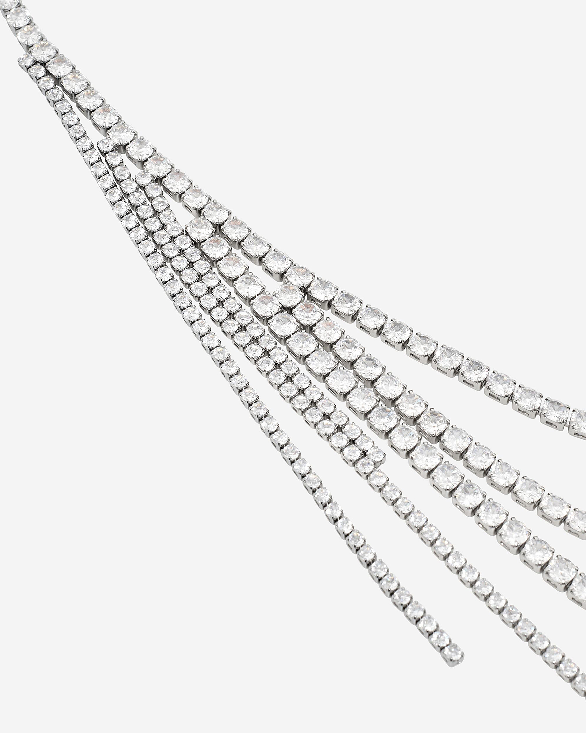 Silver rhinestone necklace