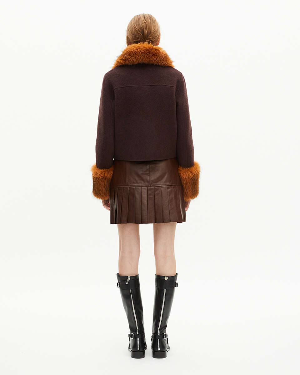 Brown short wool jacket with sherpa collar