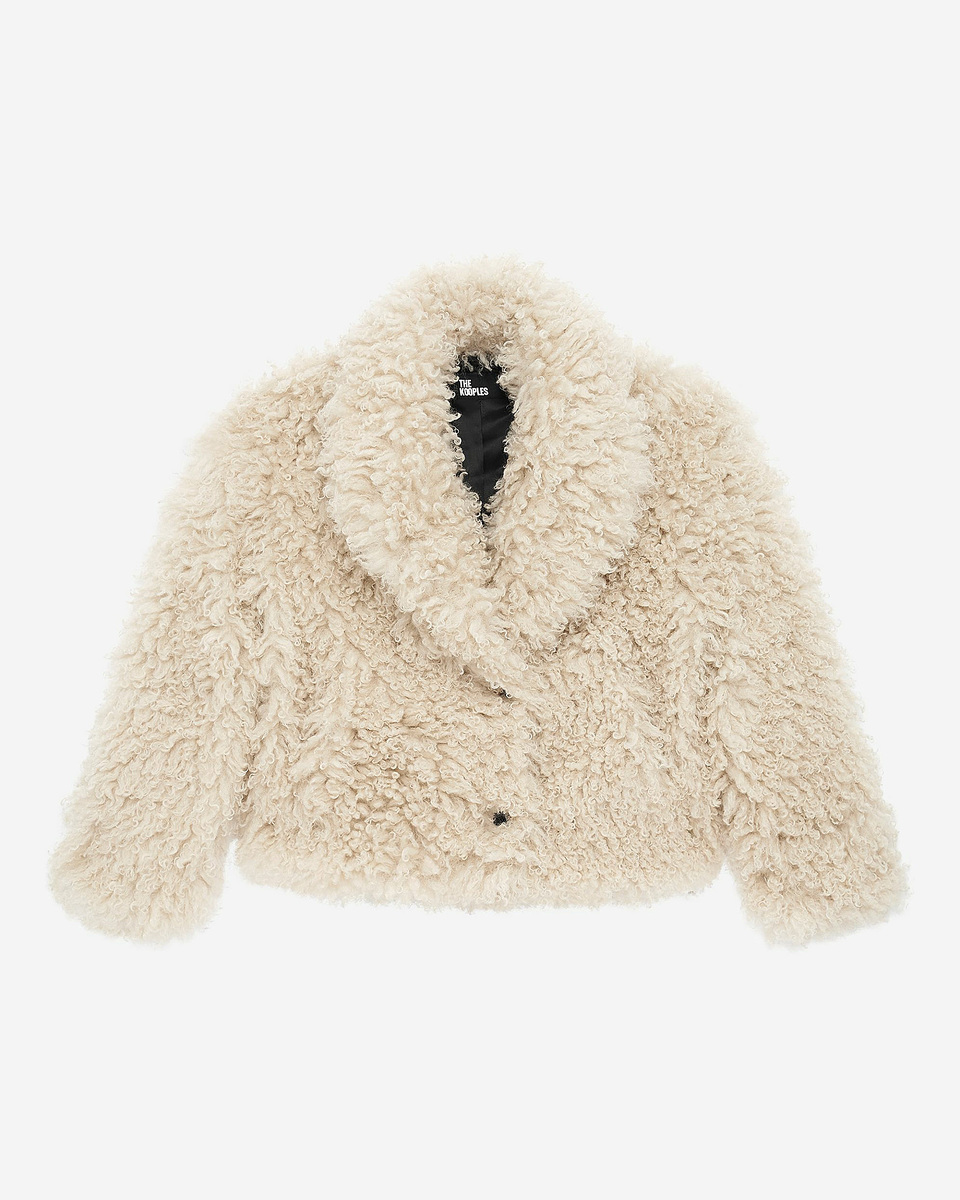 Short ecru fur-effect coat