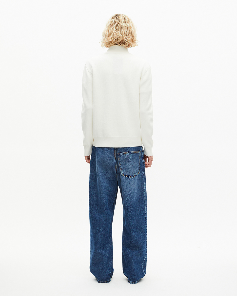 Double-faced ecru wool trucker-neck sweater