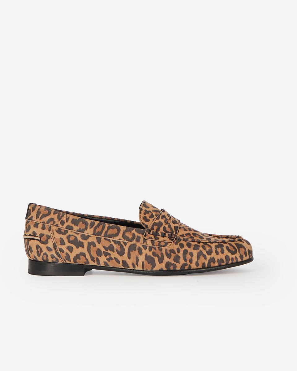 Leopard print leather loafers