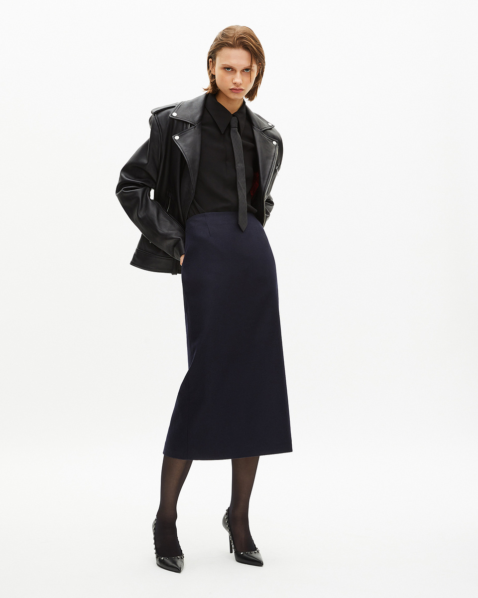 Long navy pencil skirt