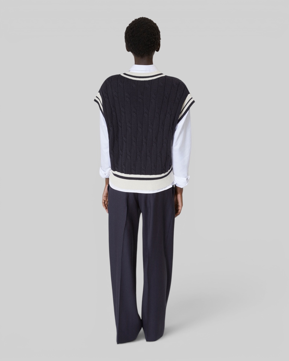 Sleeveless navy cotton sweater