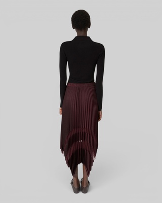 Long burgundy pleated skirt