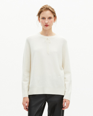 Round-neck cashmere sweater, ecru