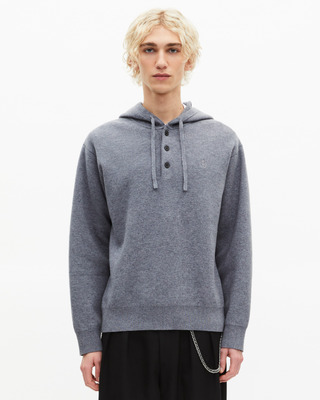 Pull &agrave; capuche gris