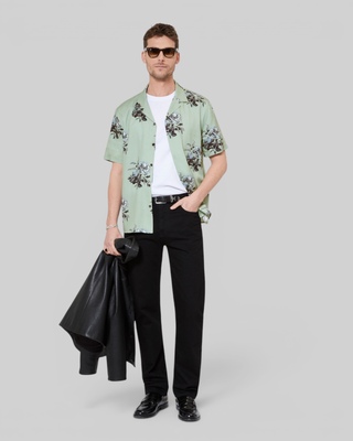 Green floral print short-sleeve shirt
