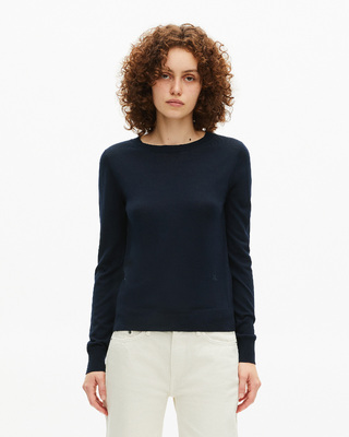 Round-neck sweater in navy merino wool