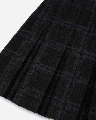 Short navy pleated skirt