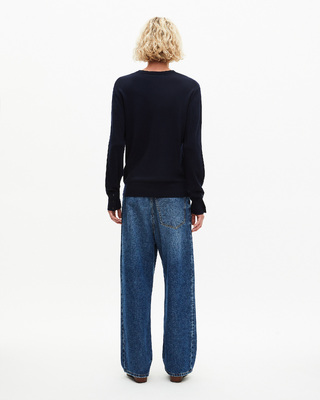 V-neck sweater in navy merino wool