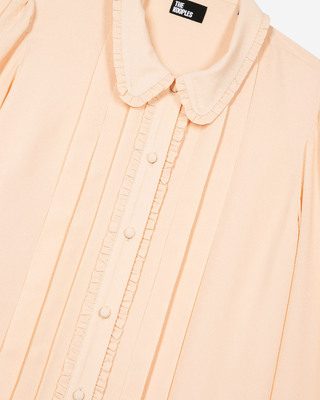 Shirt with peach pleat detail