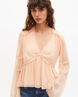 Top with peach ruffles