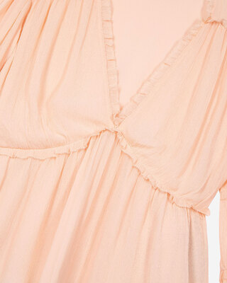 Top with peach ruffles