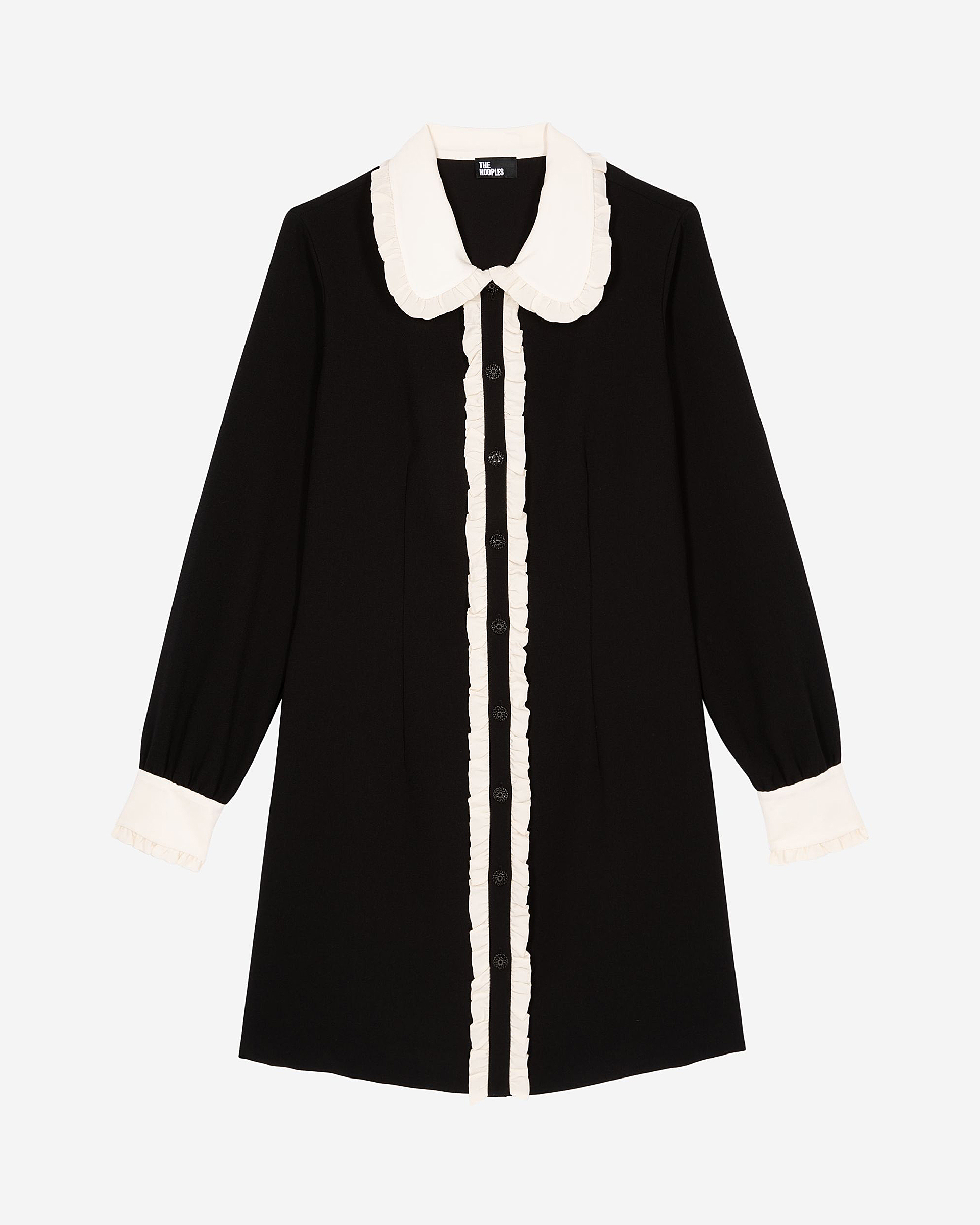 Short black dress with contrasting collar