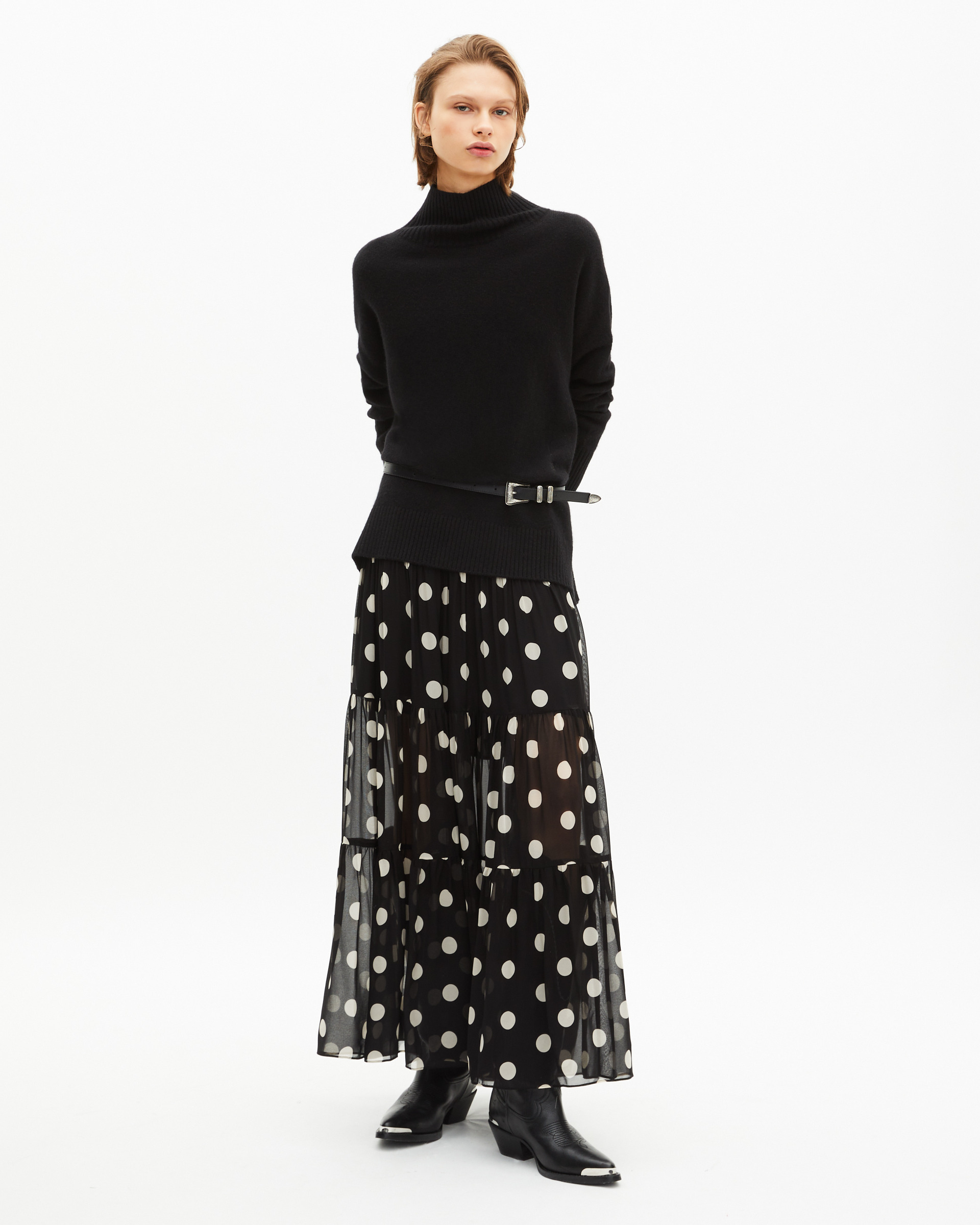 Black polka dot print long skirt