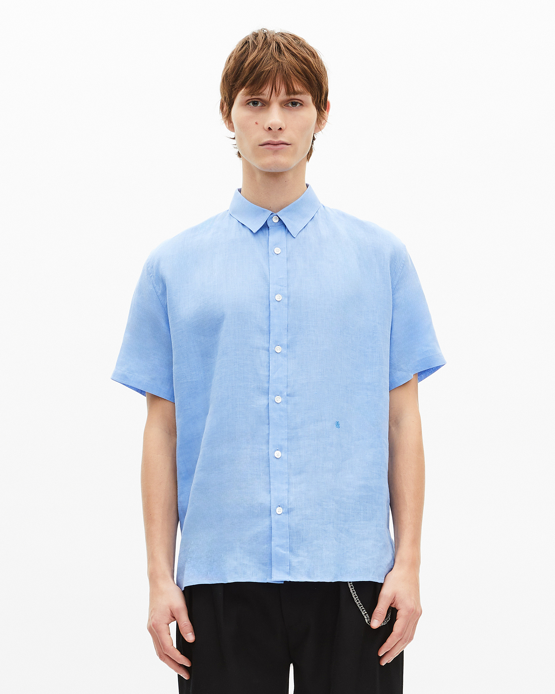 Short-sleeved blue linen shirt
