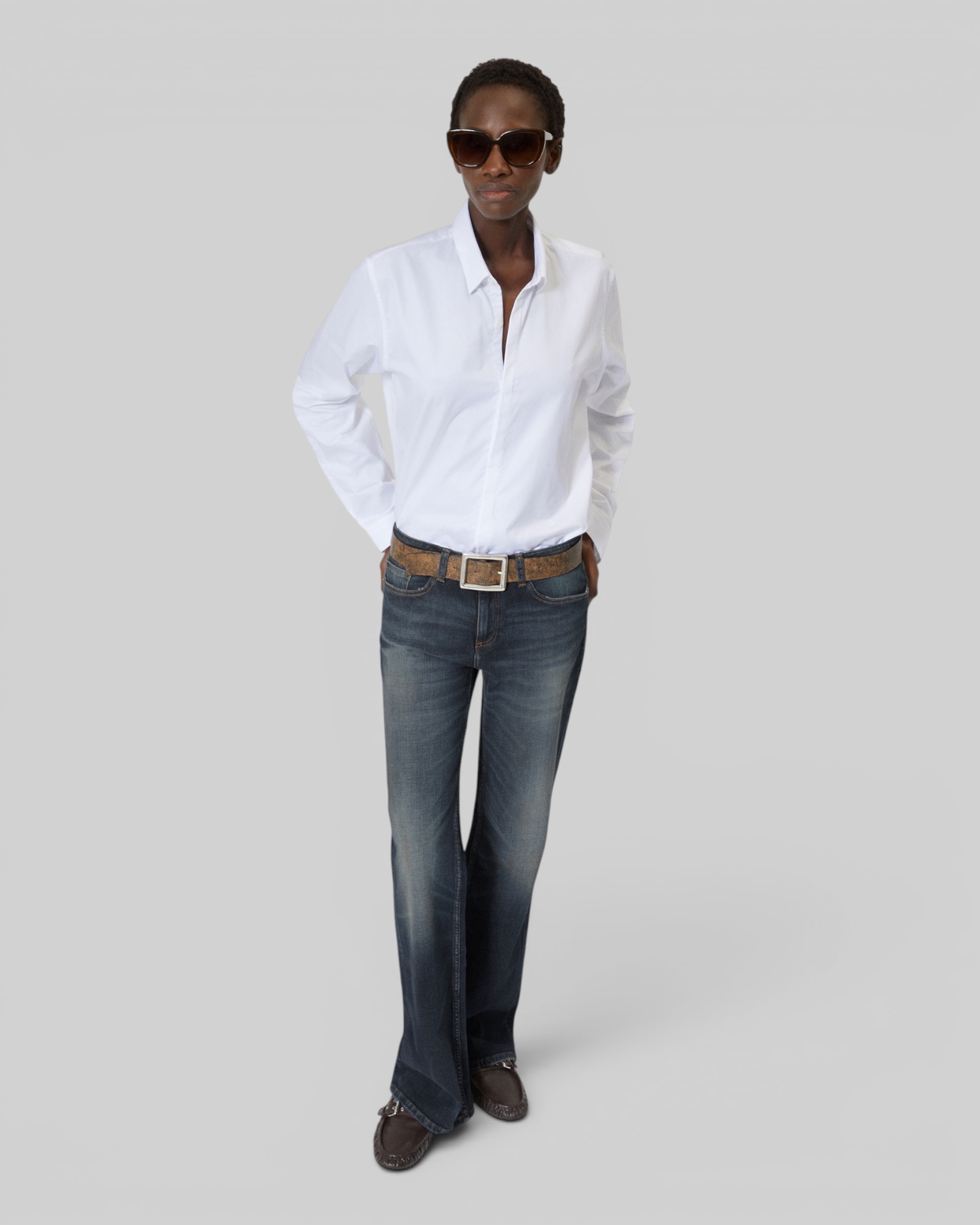Bootcut jeans with blue abrasions
