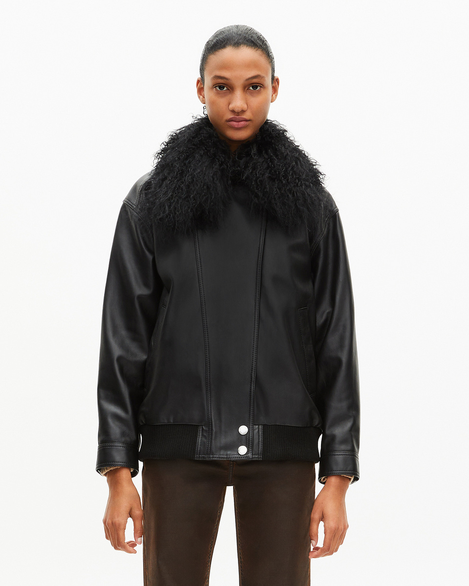 Leather jacket with removable fur collar, black