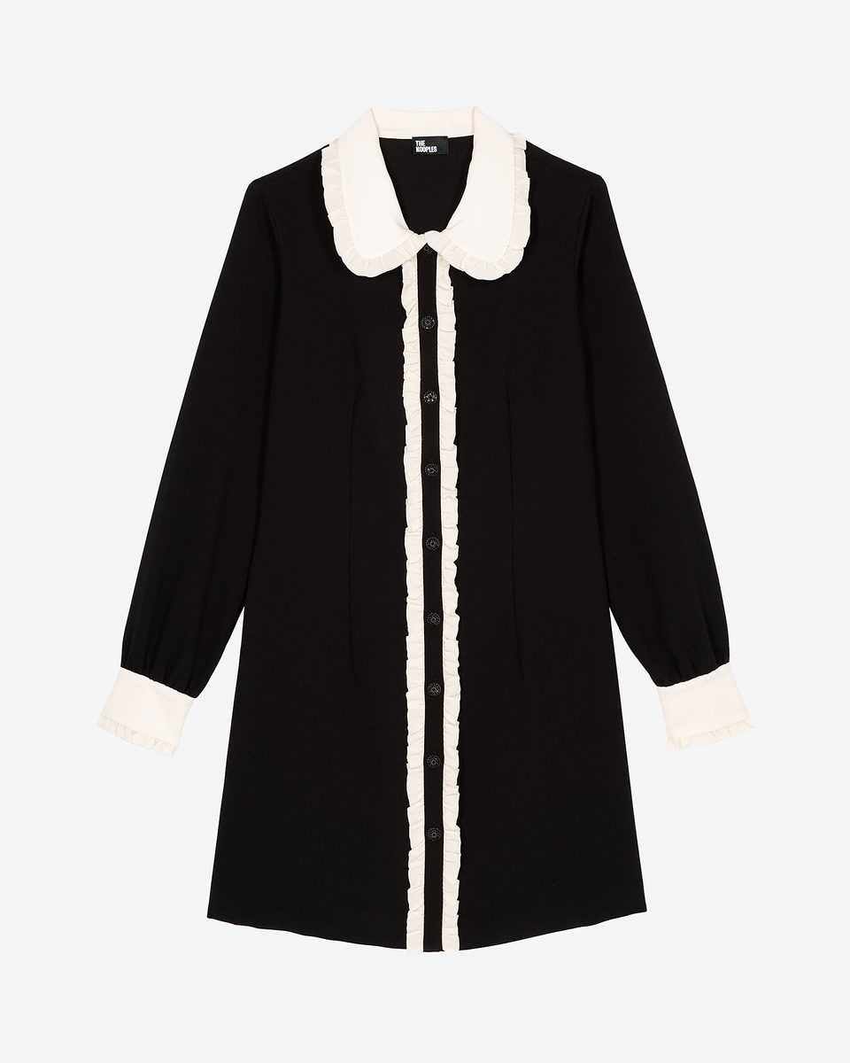 Short black dress with contrasting collar