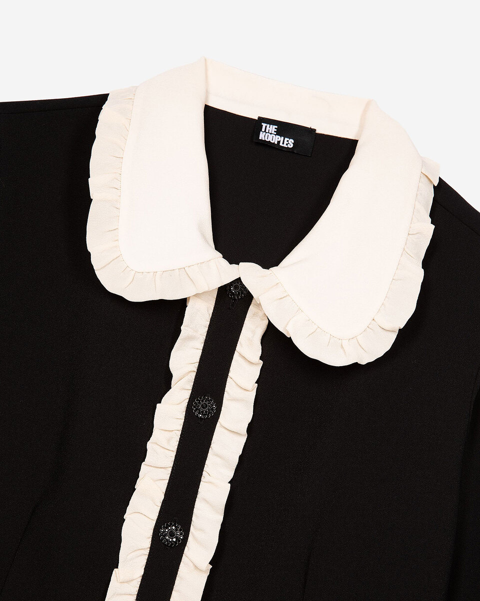Short black dress with contrasting collar