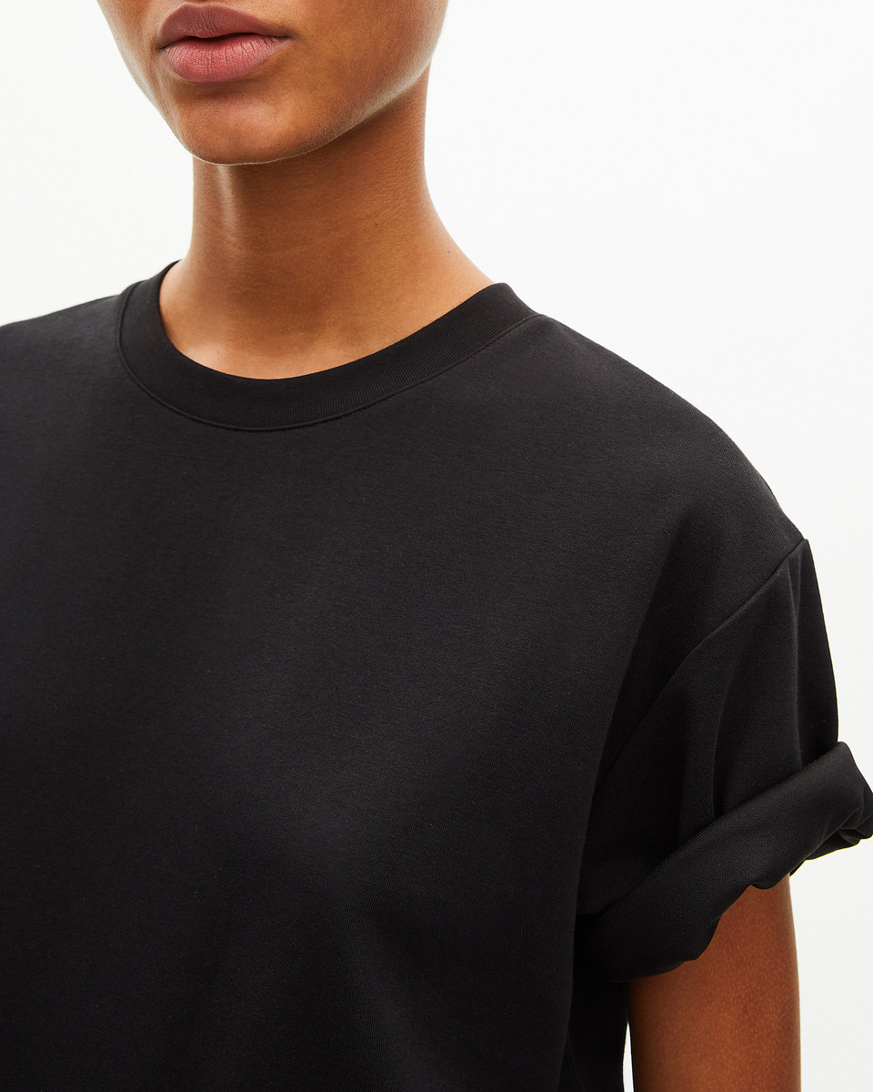 Straight black cotton-blend T-shirt
