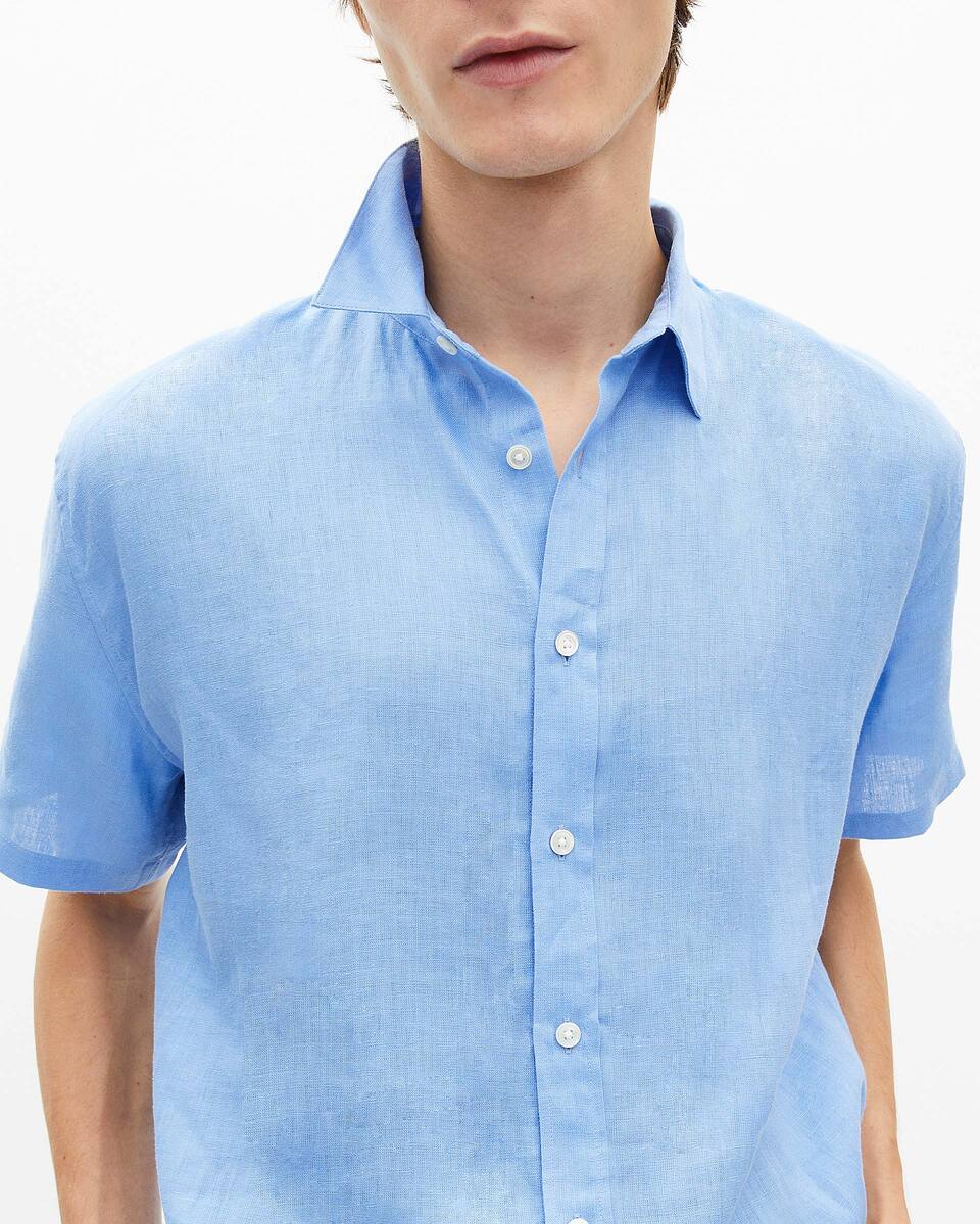 Short-sleeved blue linen shirt