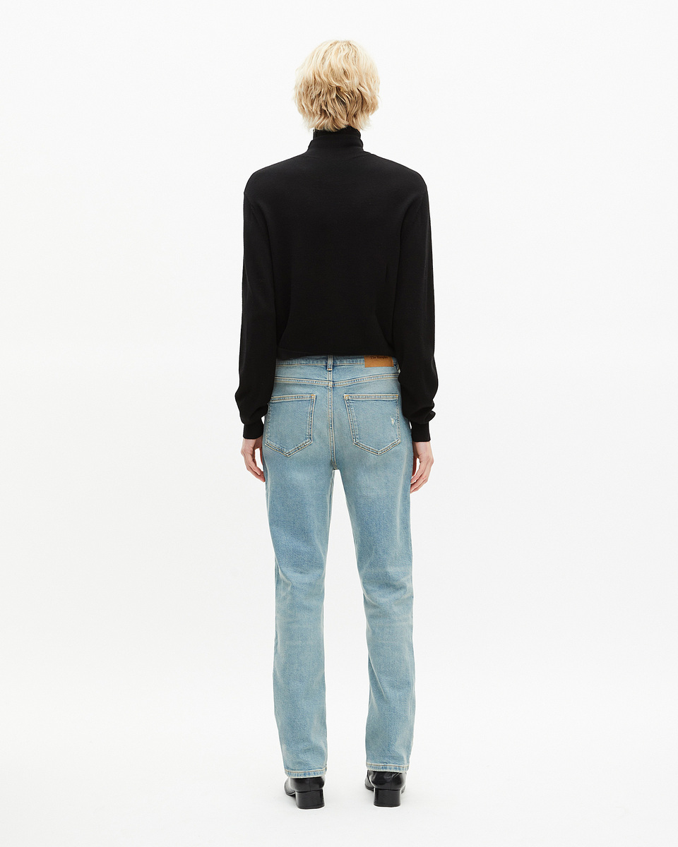 Light blue skinny jeans