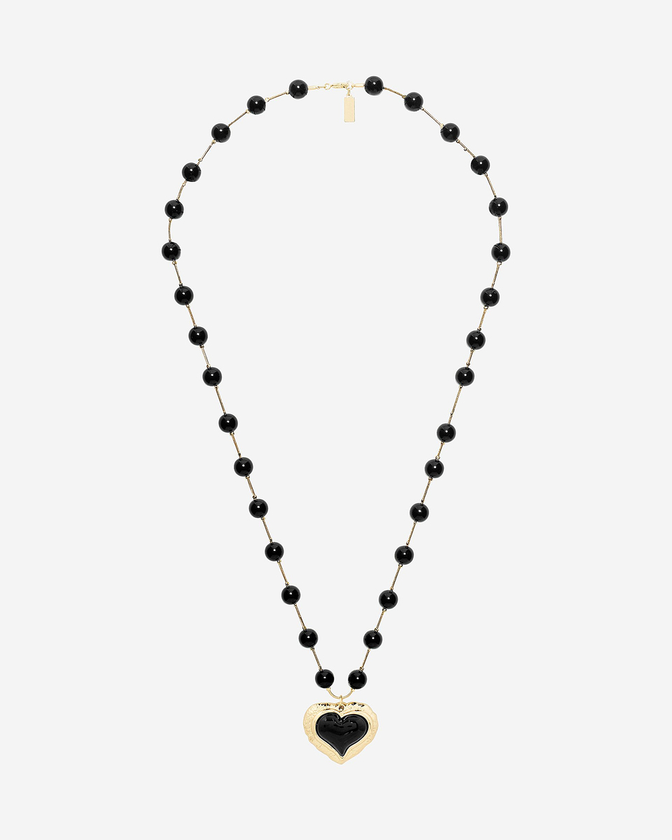 Pearl necklace with black heart pendant