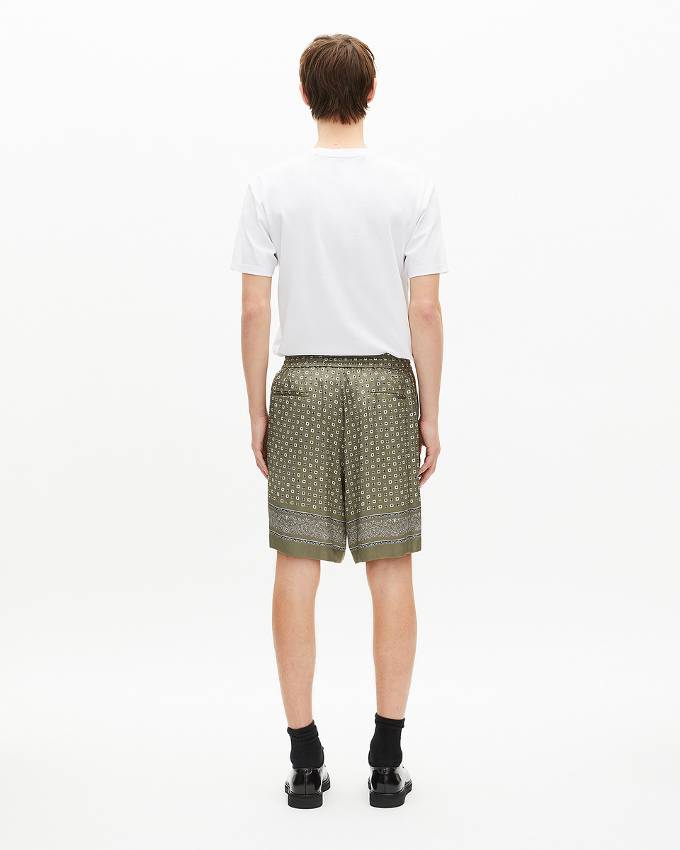 Khaki bandana print shorts