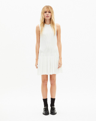 Short dress in ecru pleated mesh