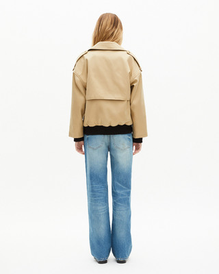 Short trench in beige cotton