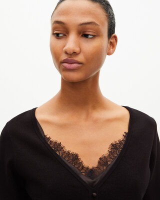Trompe l'oeil effect sweater with black lace