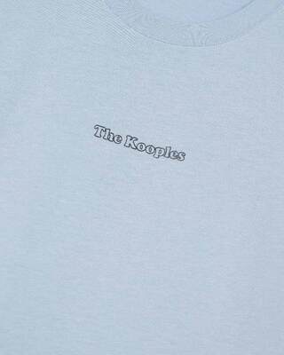 T-shirt with contrasting blue logo