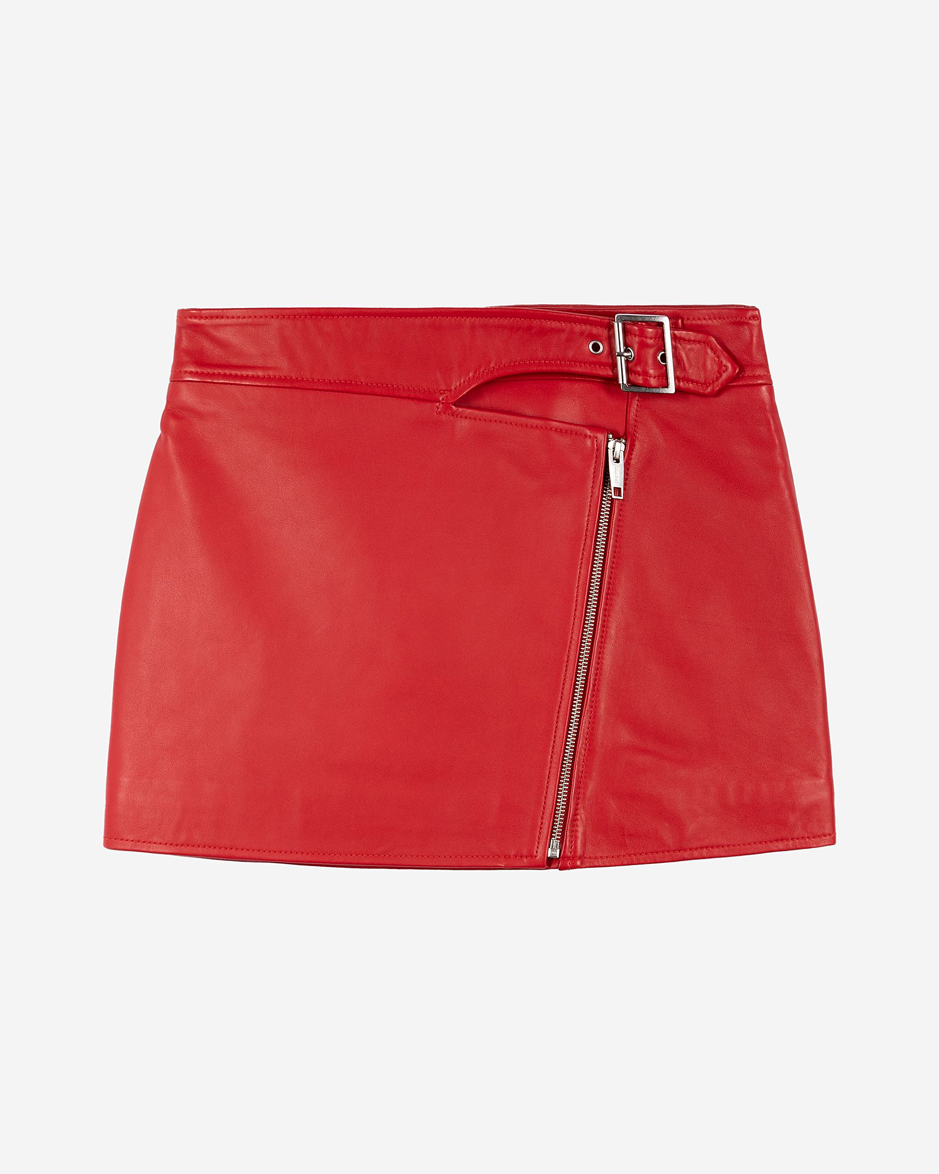 Leather skirt with red zip