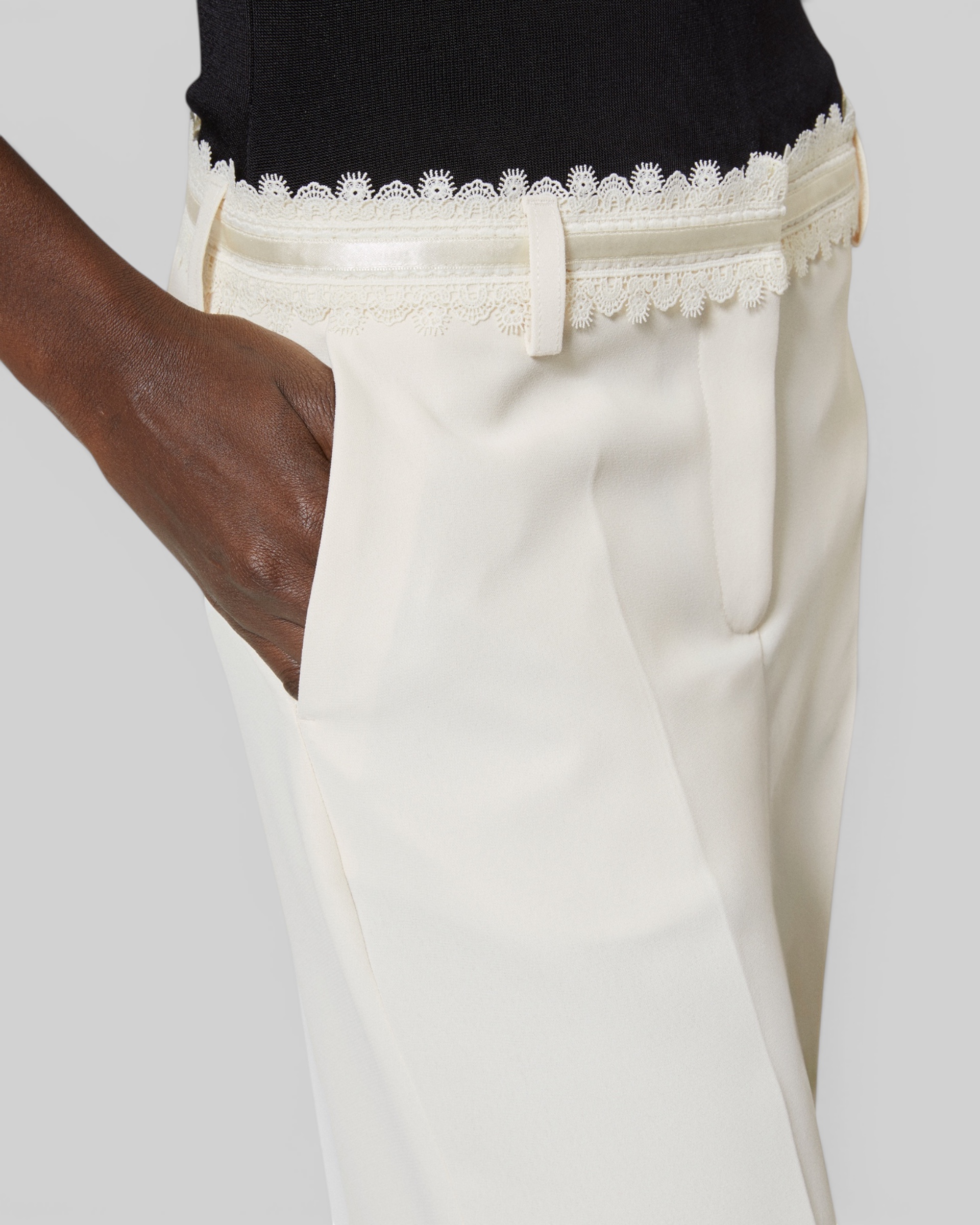 Ecru wide-leg pants
