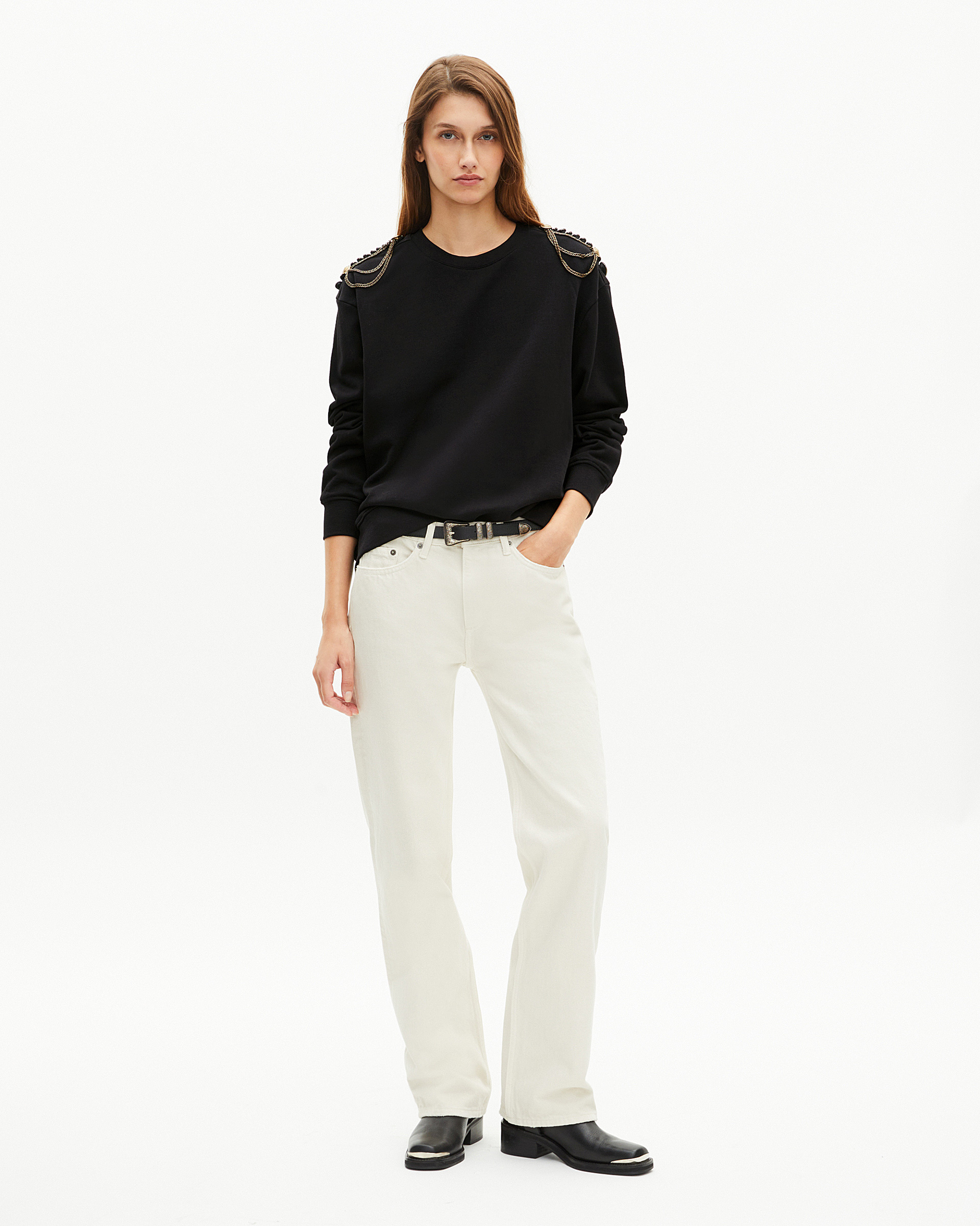 Sweatshirt with black chains