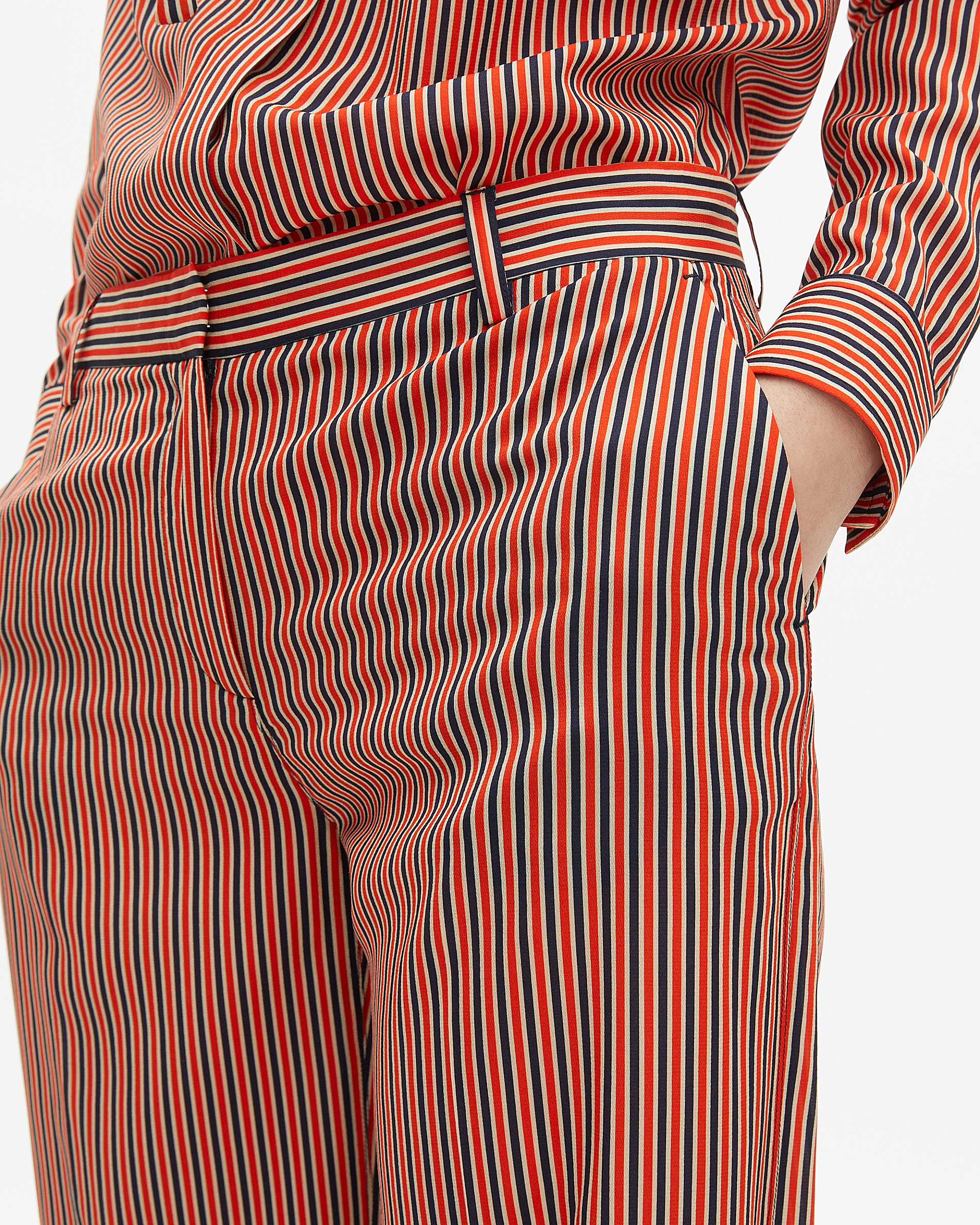 Wide-leg pants with red and blue stripes