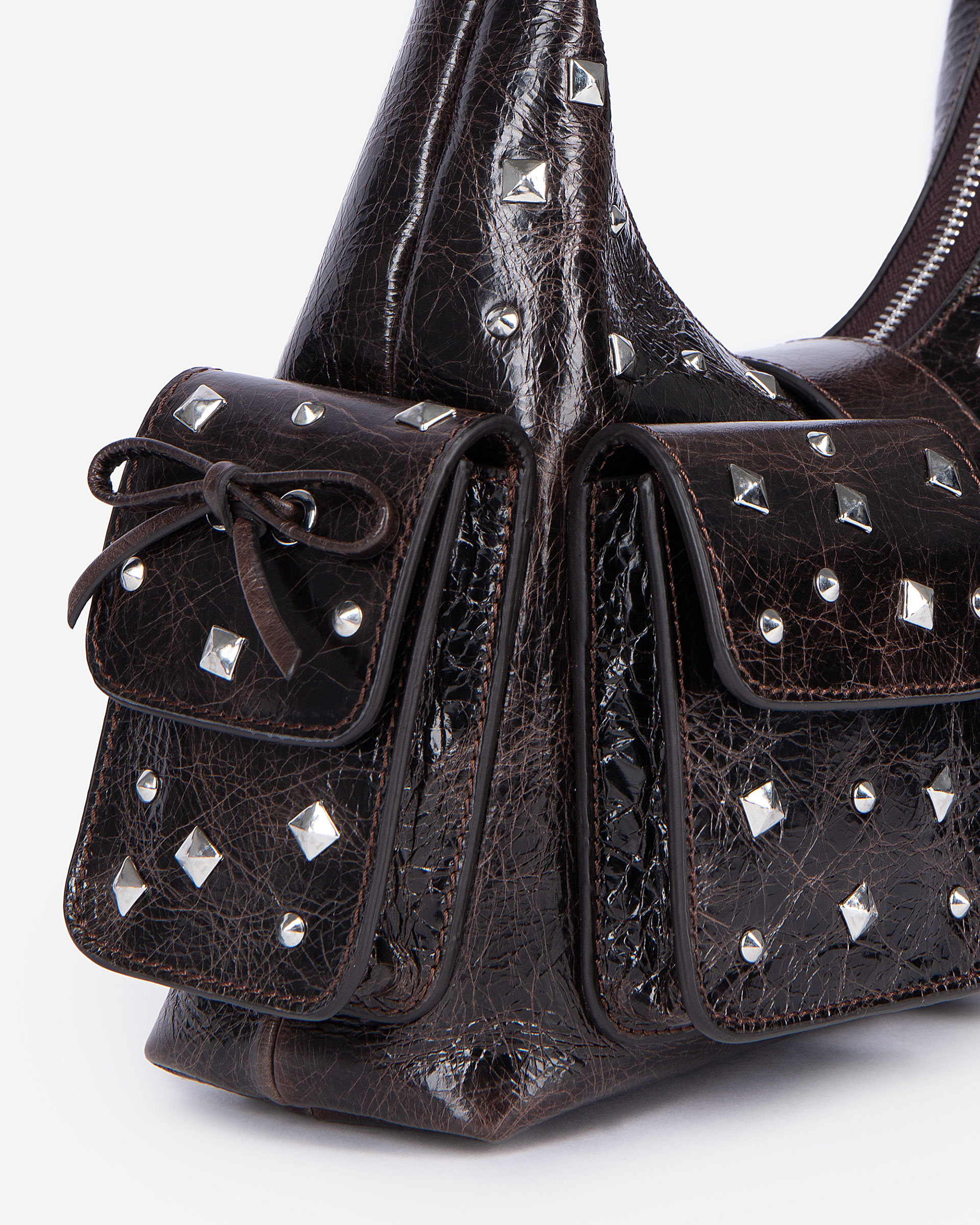 Studded Amelia bag in brown cracked leather